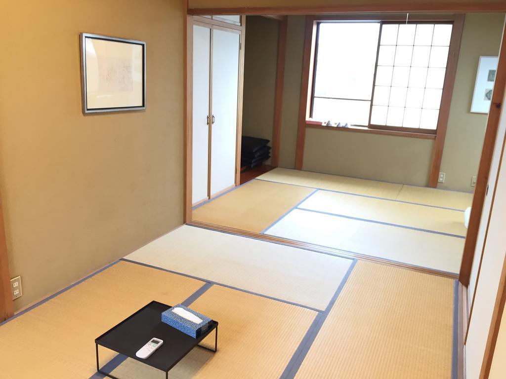 Toolate Guesthouse Toyama Station Exterior foto