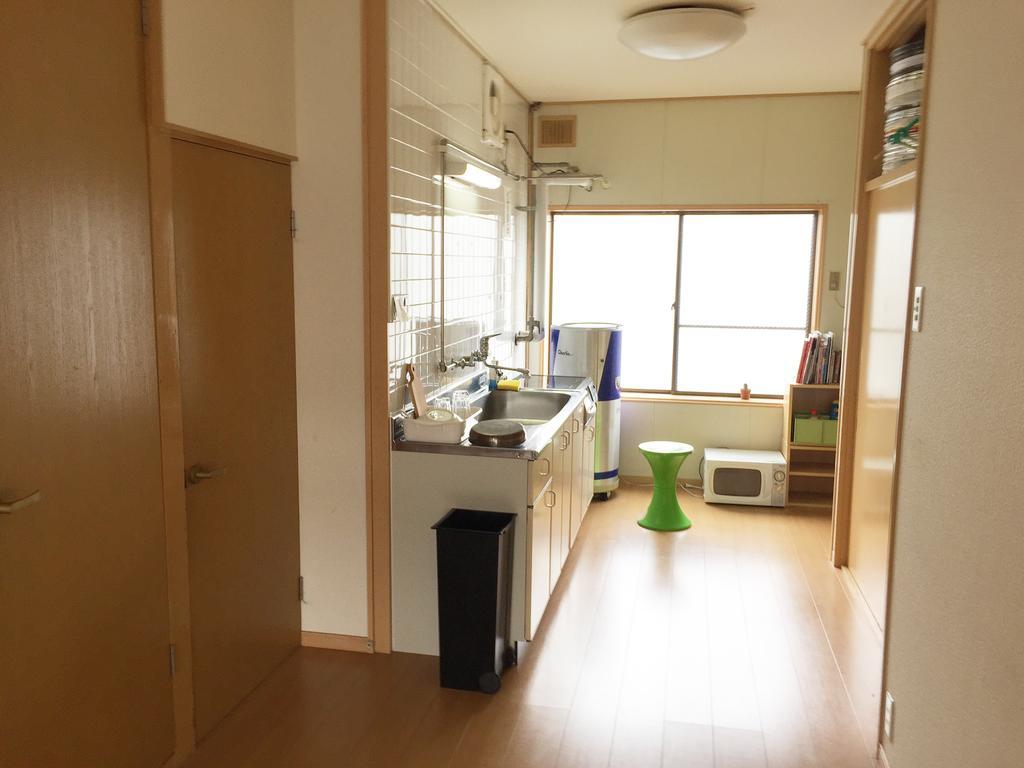 Toolate Guesthouse Toyama Station Exterior foto